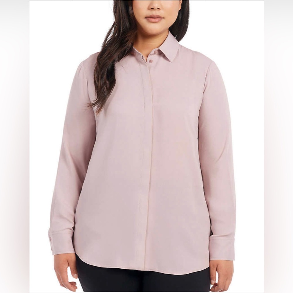 Dalia Women’s Woven Button Down Shirt